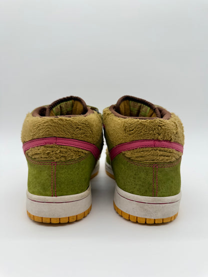 Nike SB Dunk Mid Mama Bear
