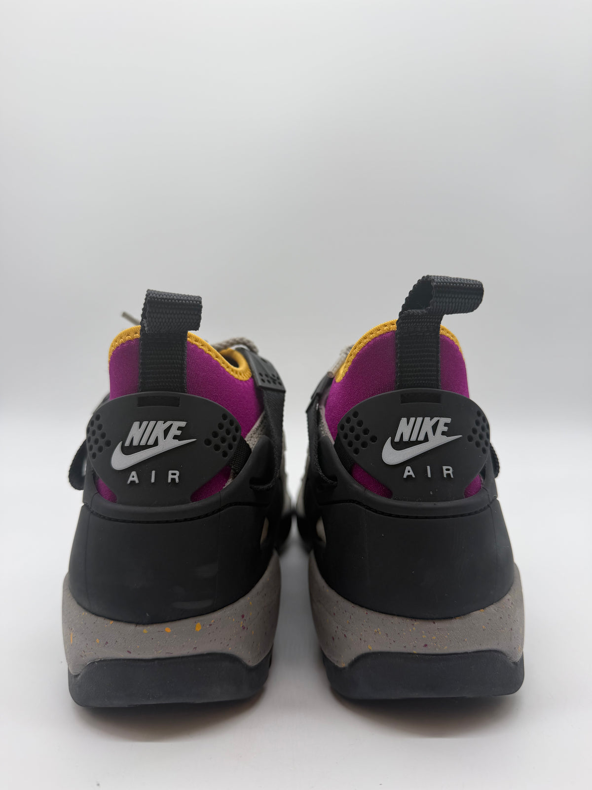 Nike ACG Air Revaderchi Granite Red Plum