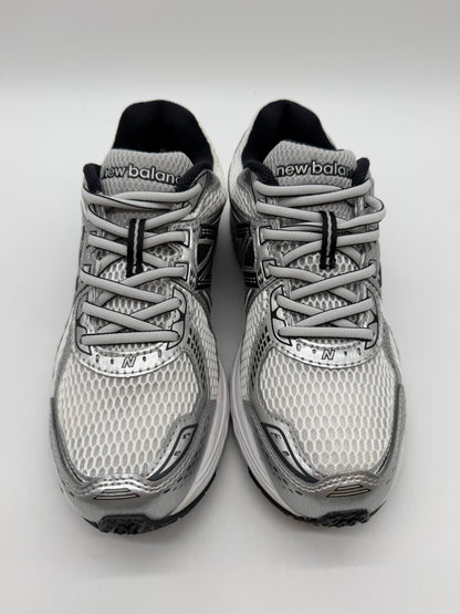 New Balance 860v2  White Silver