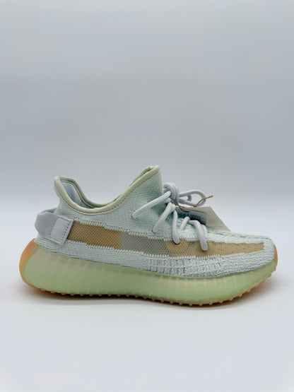 Yeezy Boost 350 V2 Hyperspace