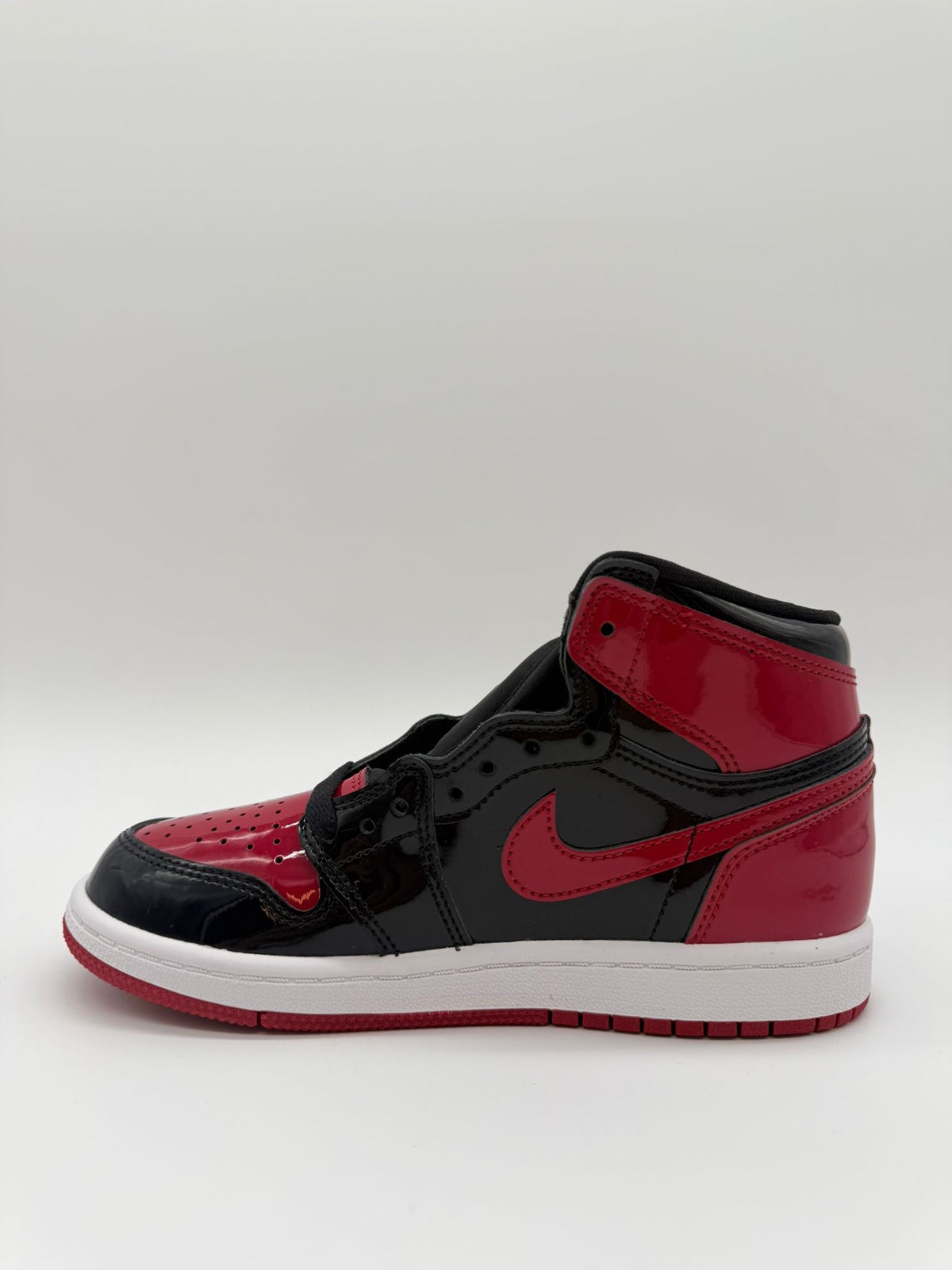 Nike Jordan 1 Retro High OG Patent Bred (PS)