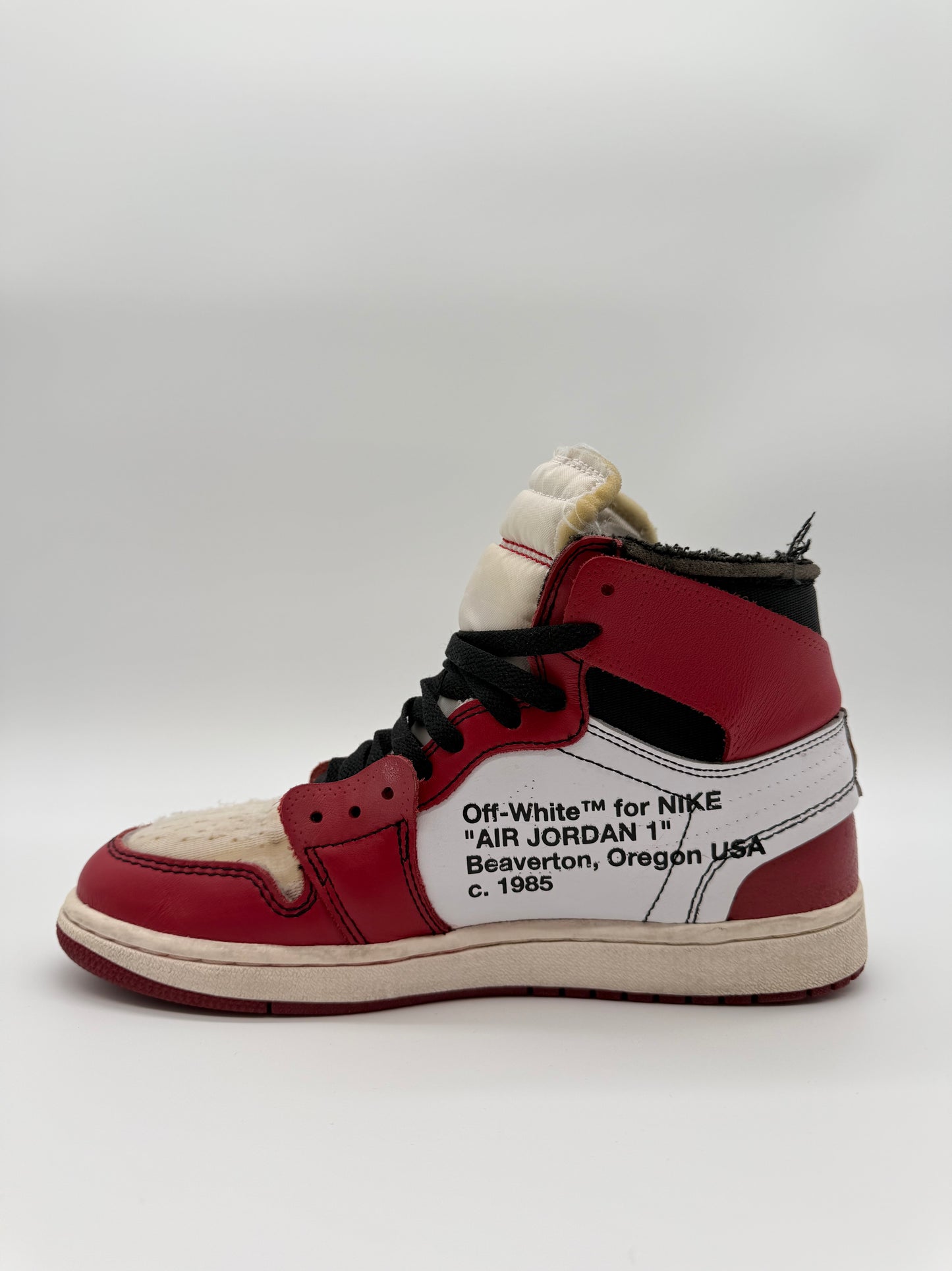 Nike Air Jordan 1 High Off-White Chicago