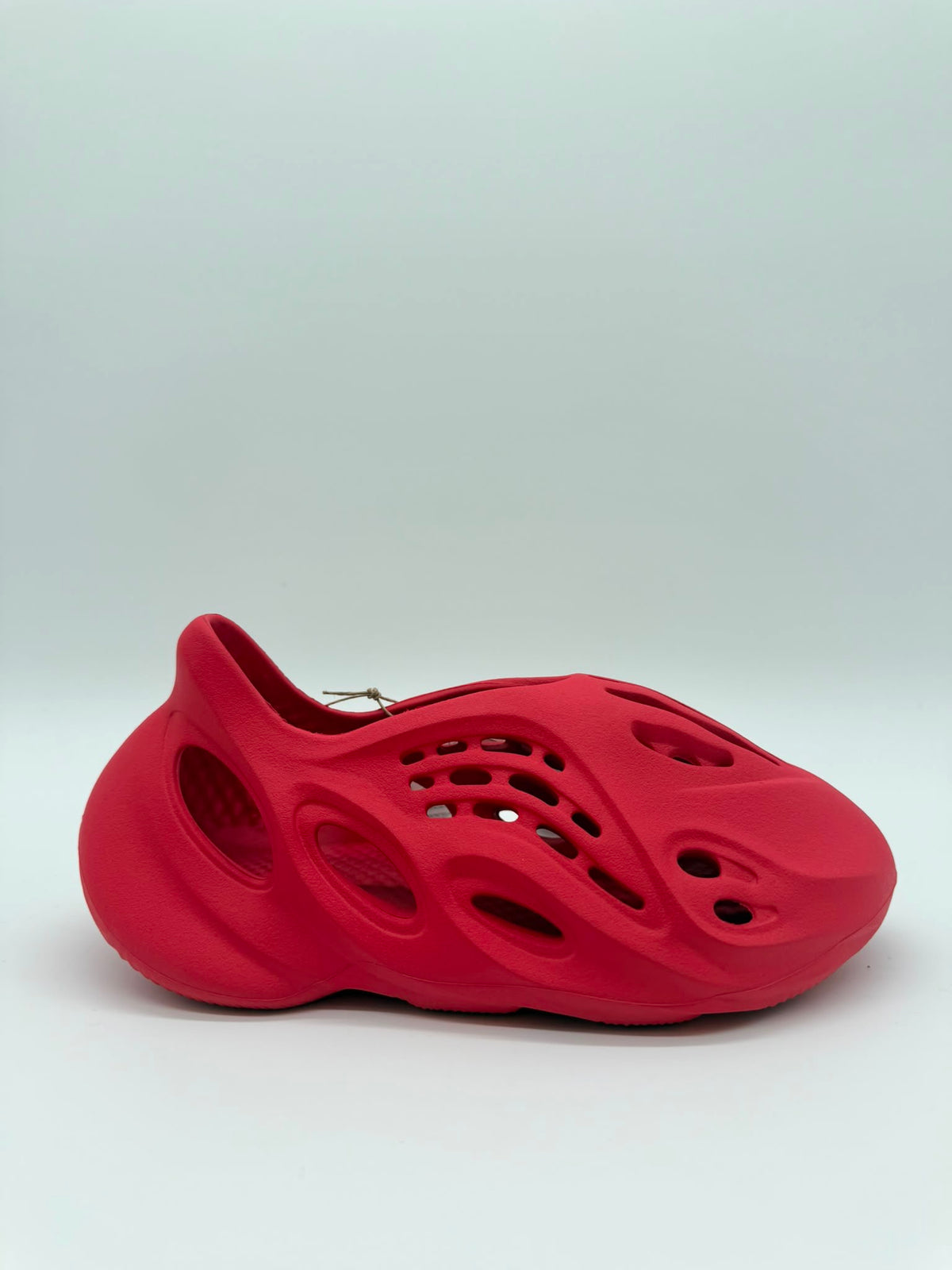 Adidas Yeezy Foam RNNR Vermillion