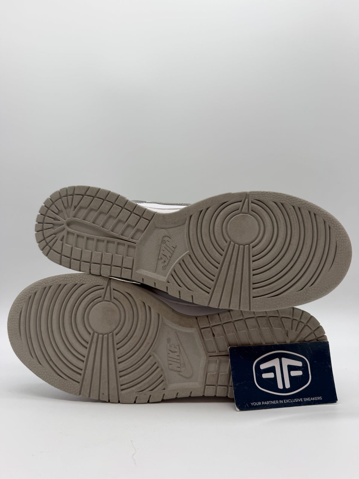Nike Dunk Low Grey Fog