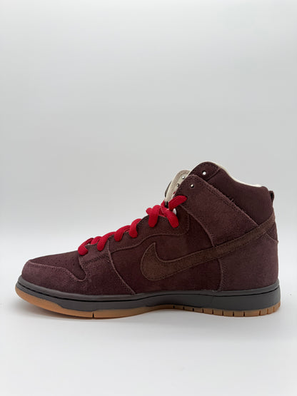 Nike SB Dunk High Budweiser