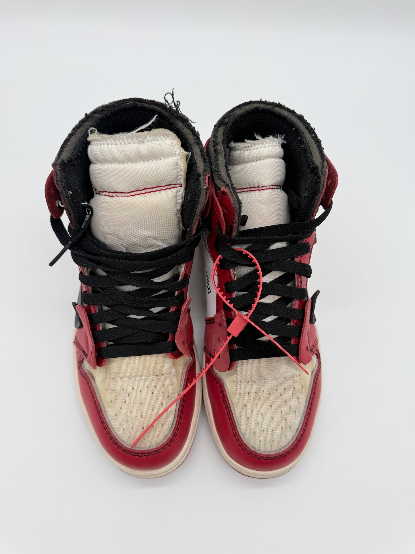 Nike Air Jordan 1 High Off-White Chicago