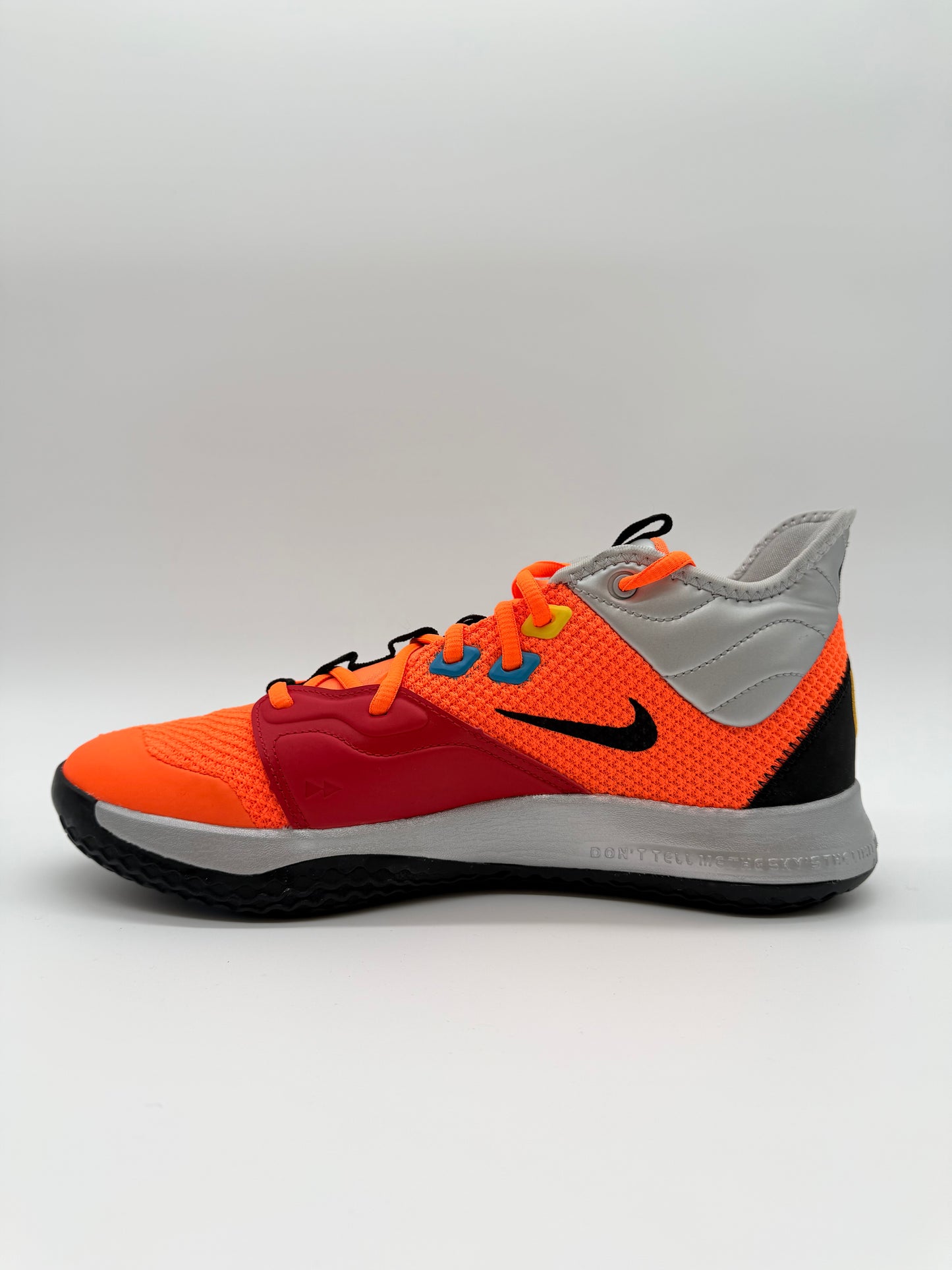 Nike PG 3 NASA