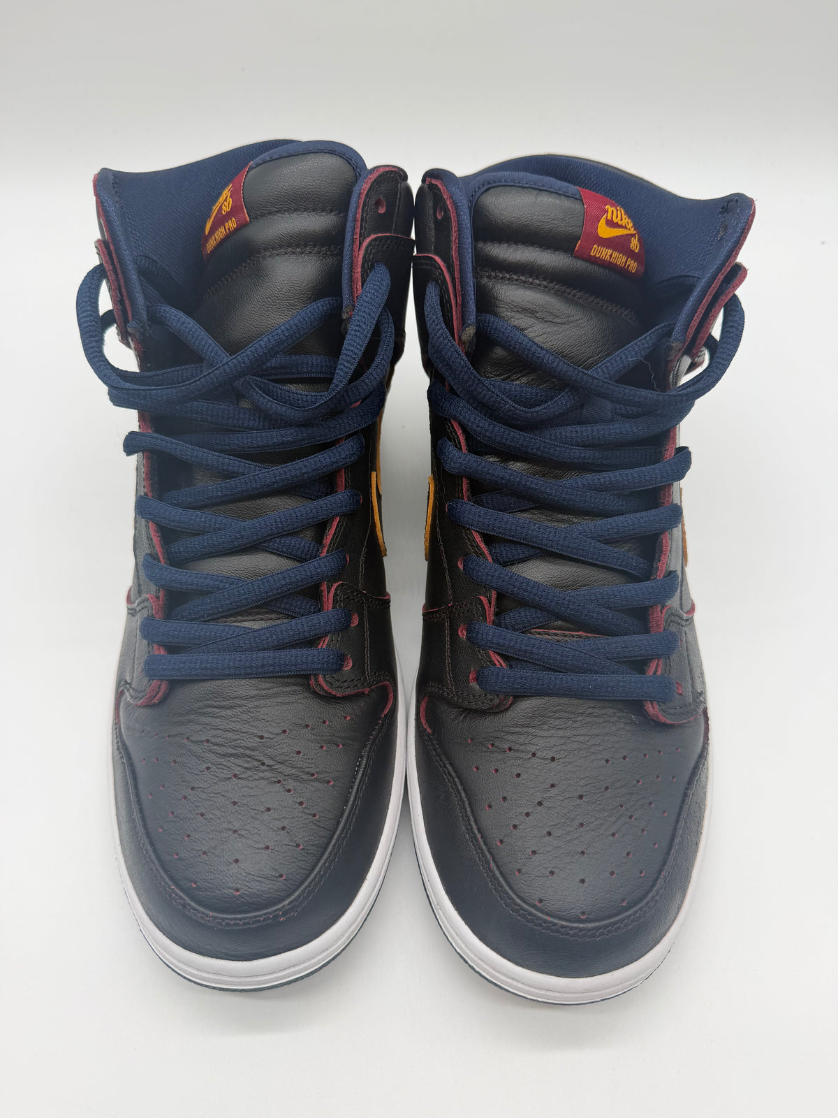 Nike SB Dunk High NBA Cavs