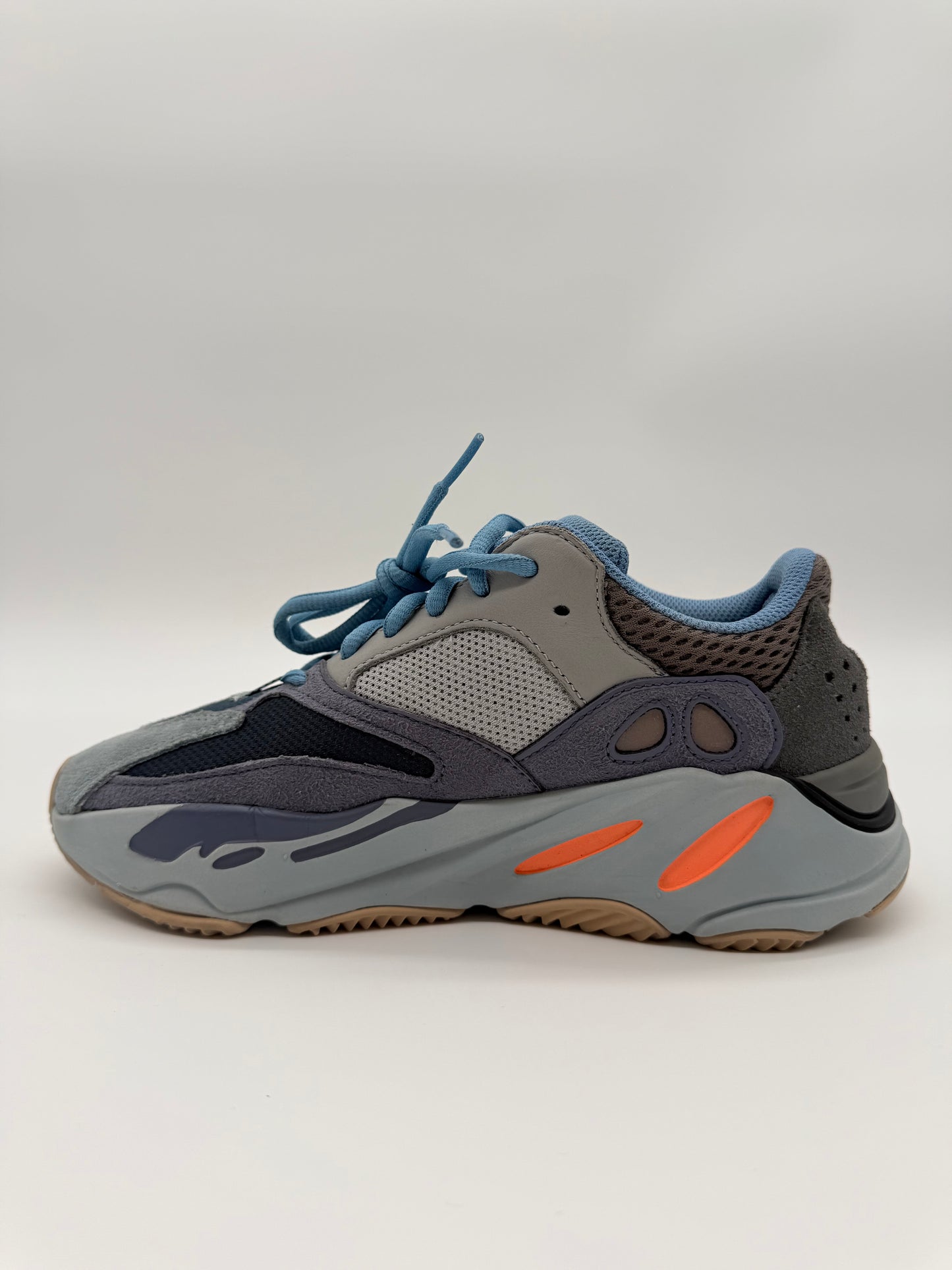 Yeezy Boost 700 V1 Carbon Blue