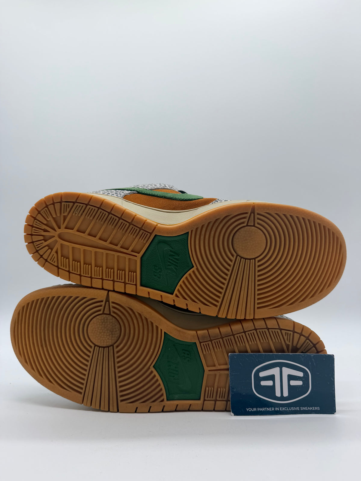Nike SB Dunk Low Safari