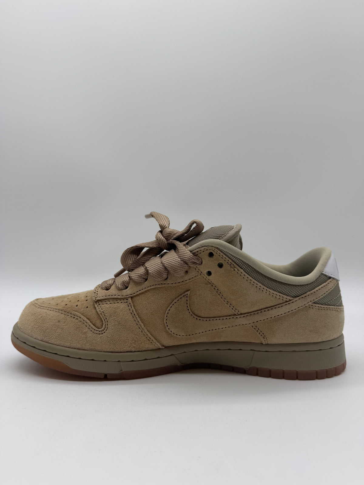 Nike SB Dunk Low Parachute Beige