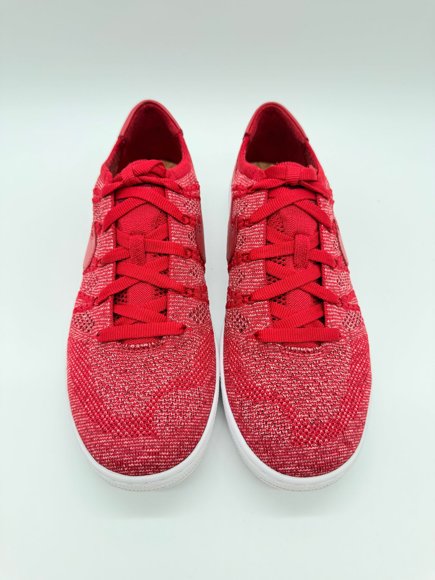 Nike Tennis Classic Ultra Flyknit Red