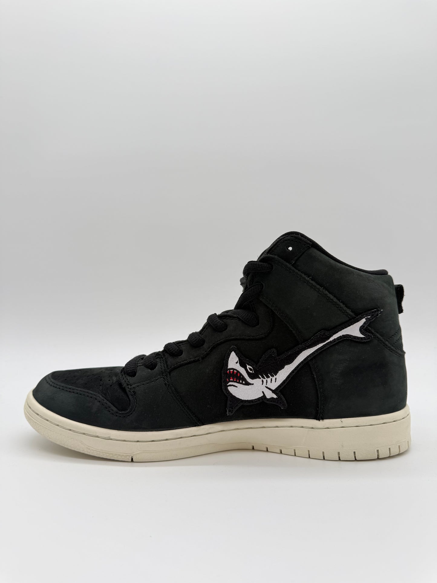 Nike SB Dunk High Oski Shark