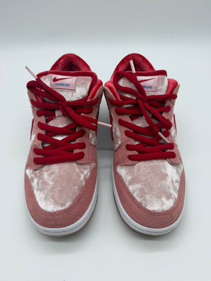 Nike SB Dunk Strangelove