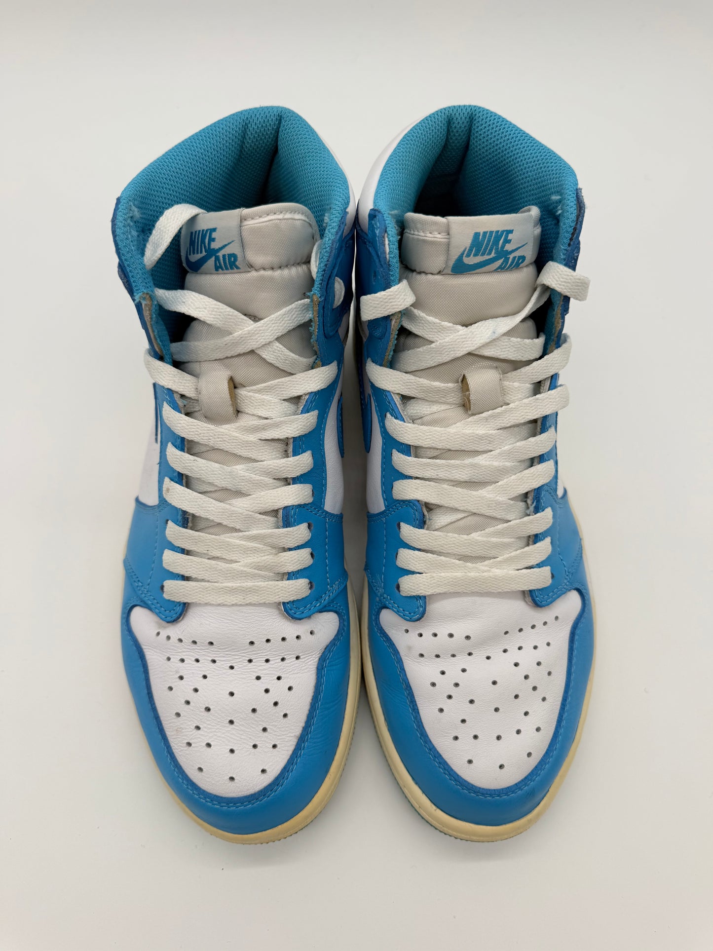 Nike Air Jordan 1 High UNC