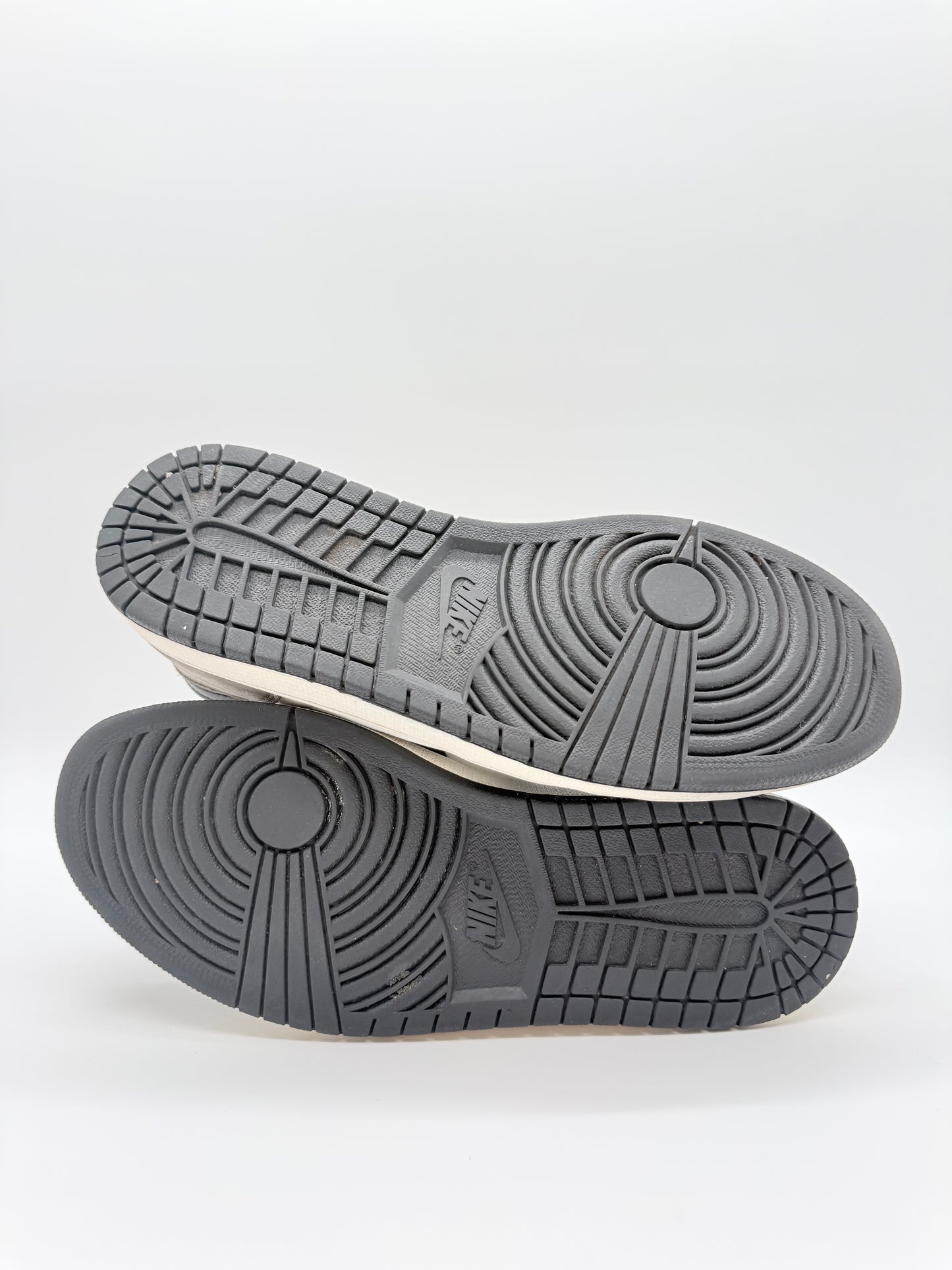 Nike Air Jordan 1 High Dark Mocha