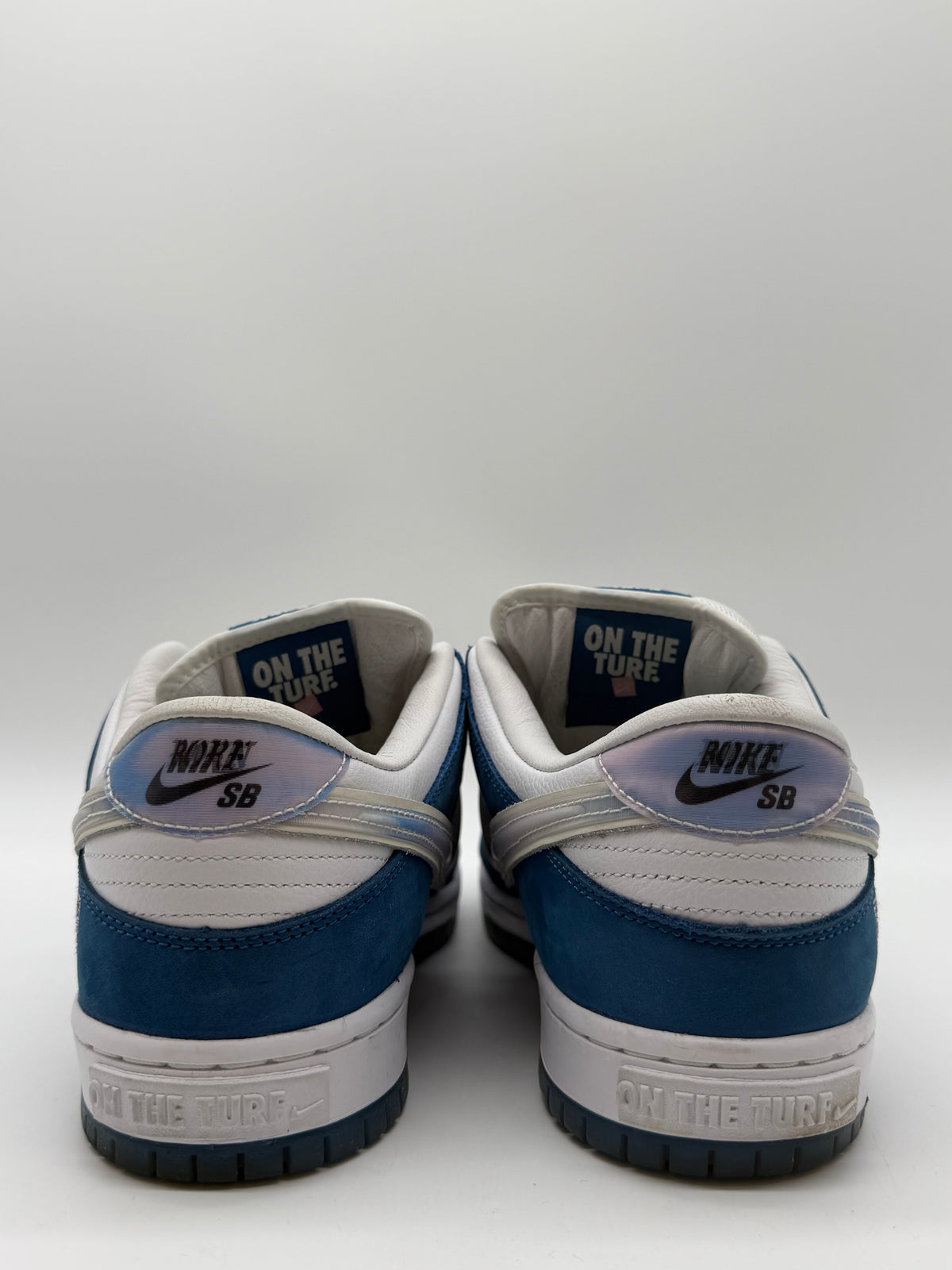 Nike SB Dunk Low Born and Raised