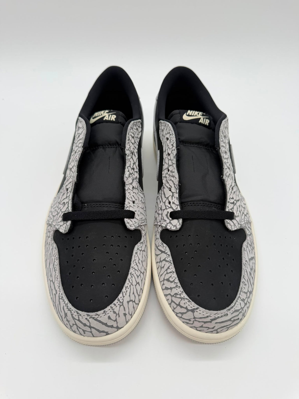 Nike Jordan 1 Retro Low OG  Cement
