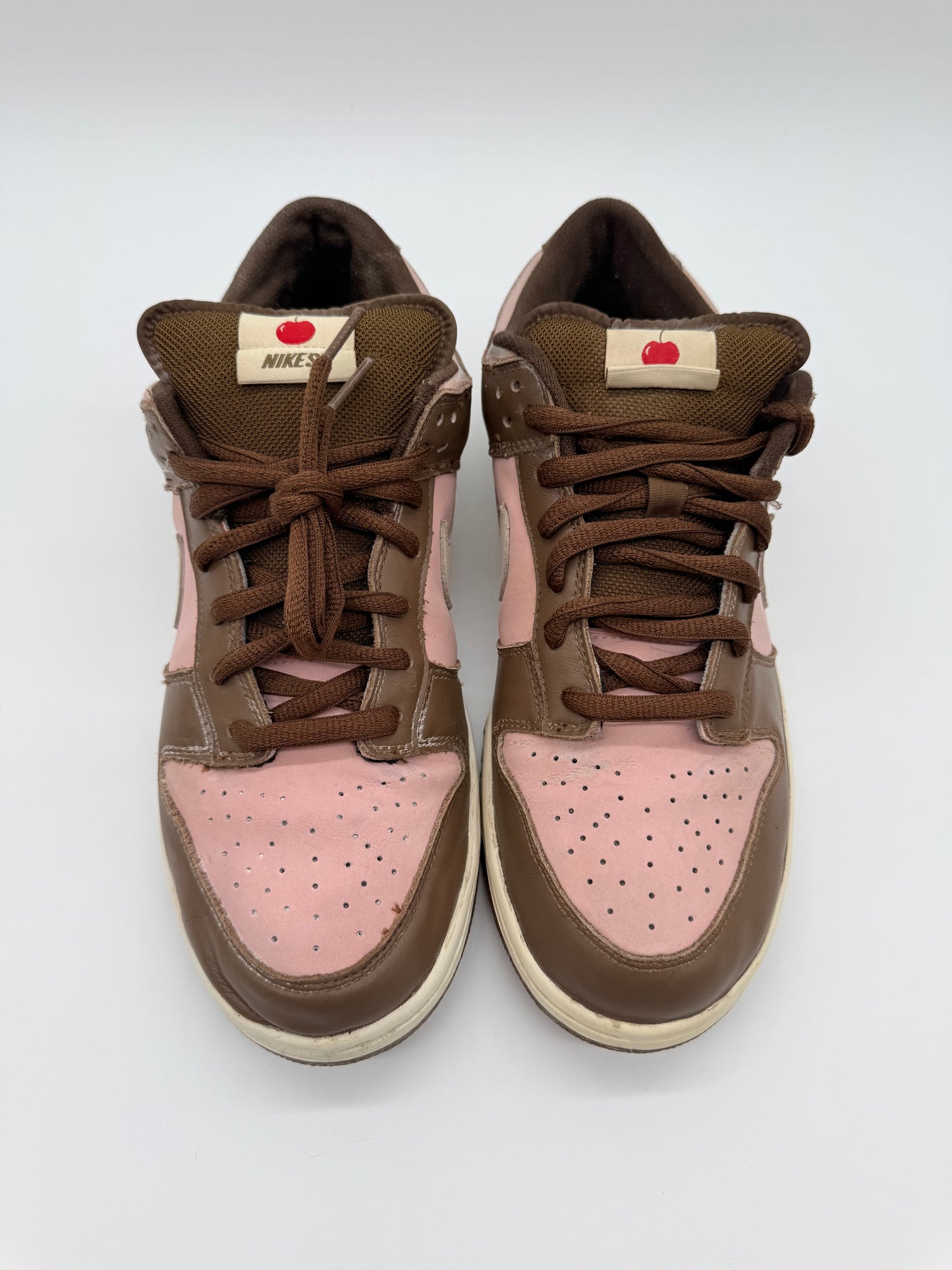 Nike SB Dunk Low Stussy Cherry
