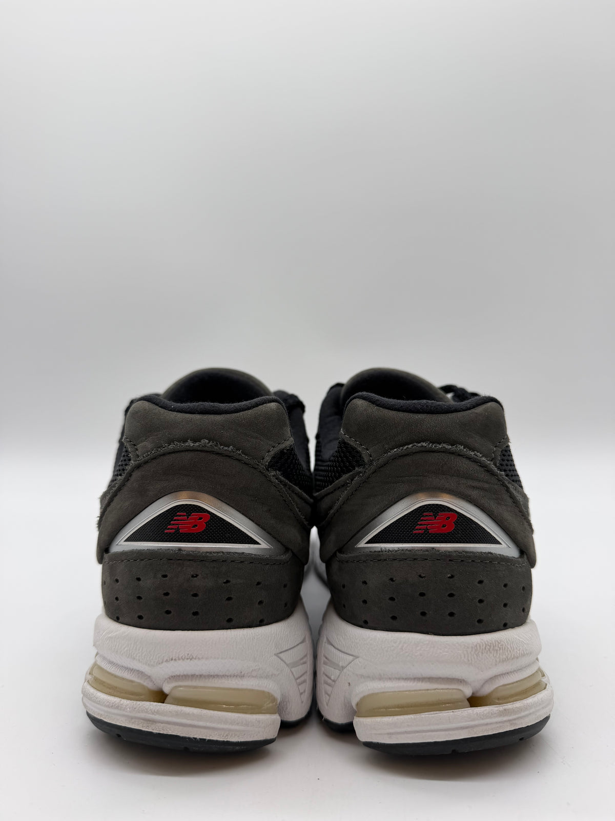 New Balance 2002R Dark Grey