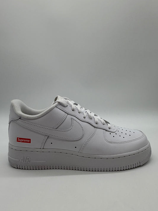 Nike Air Force 1 Low Supreme White