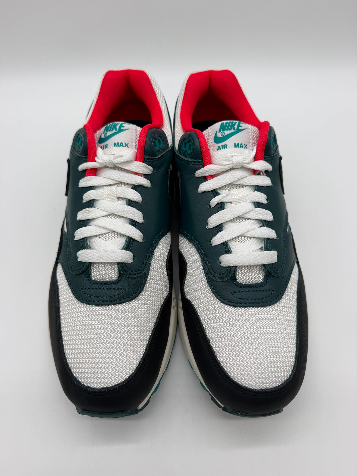 Nike Air Max 1 LeBron James Liverpool F.C.